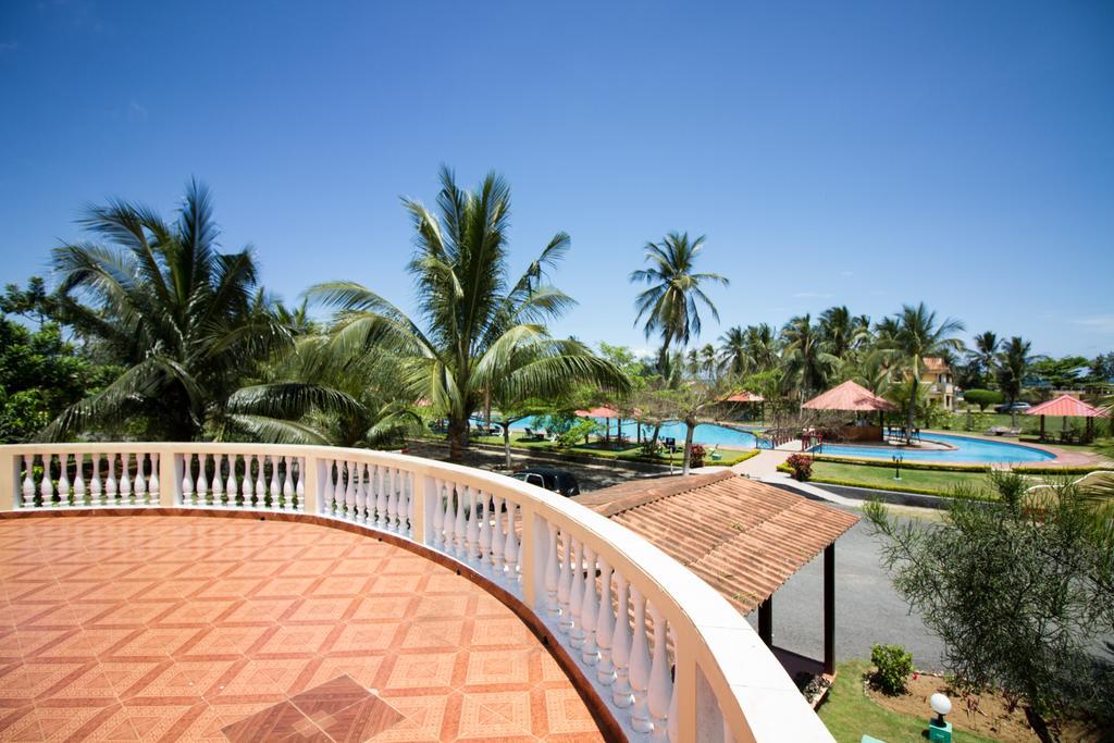 Hotel Praia サントメ エクステリア 写真