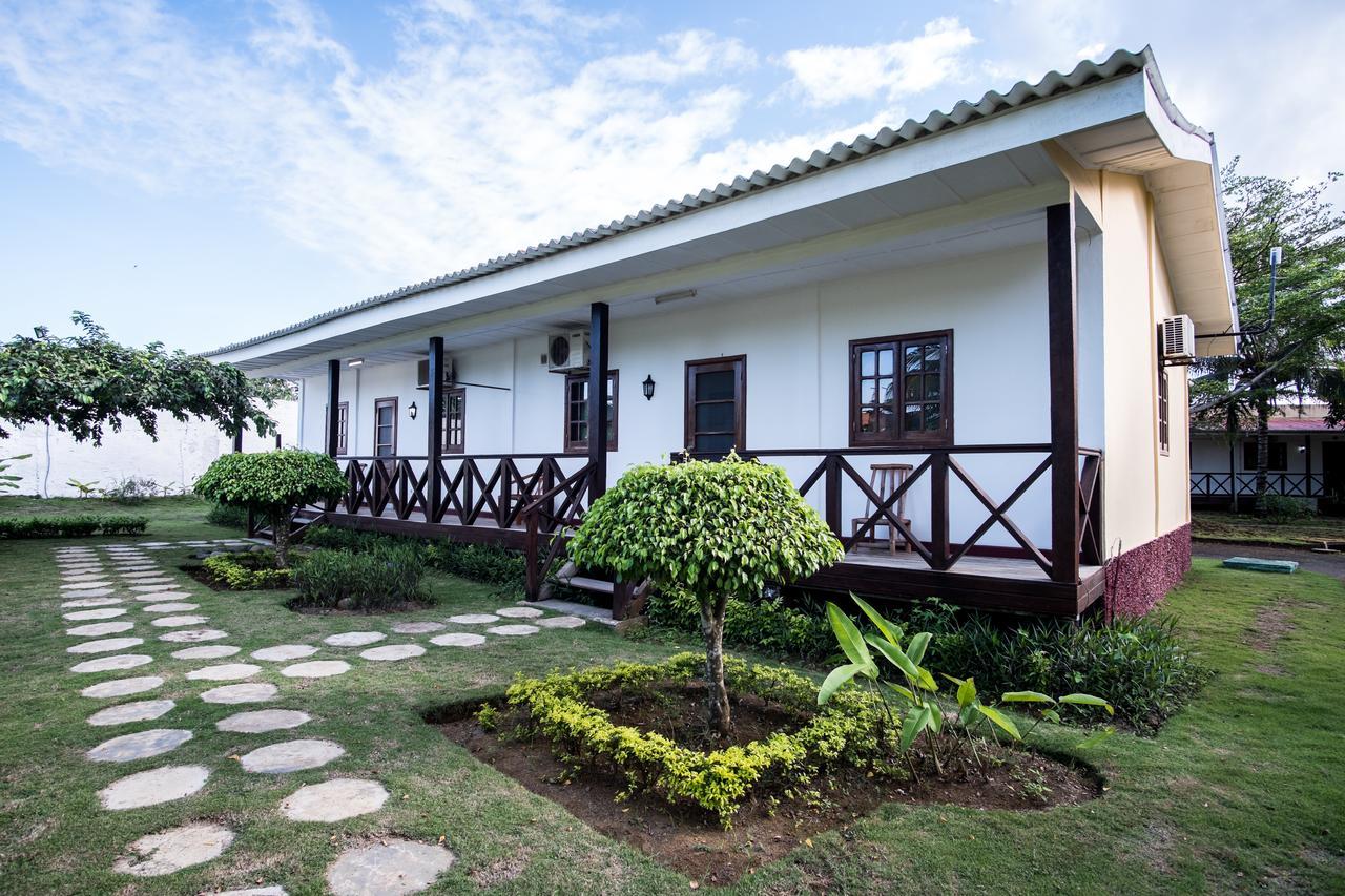 Hotel Praia サントメ エクステリア 写真