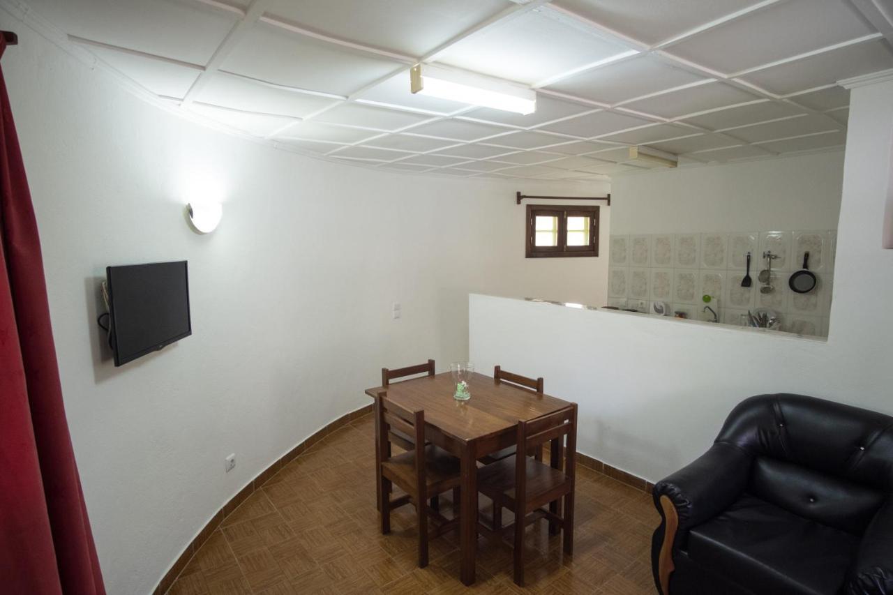 Hotel Praia サントメ エクステリア 写真