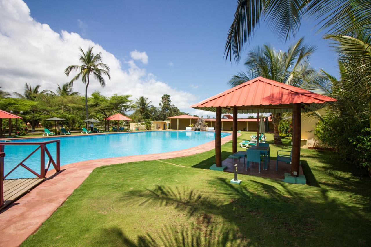 Hotel Praia サントメ エクステリア 写真